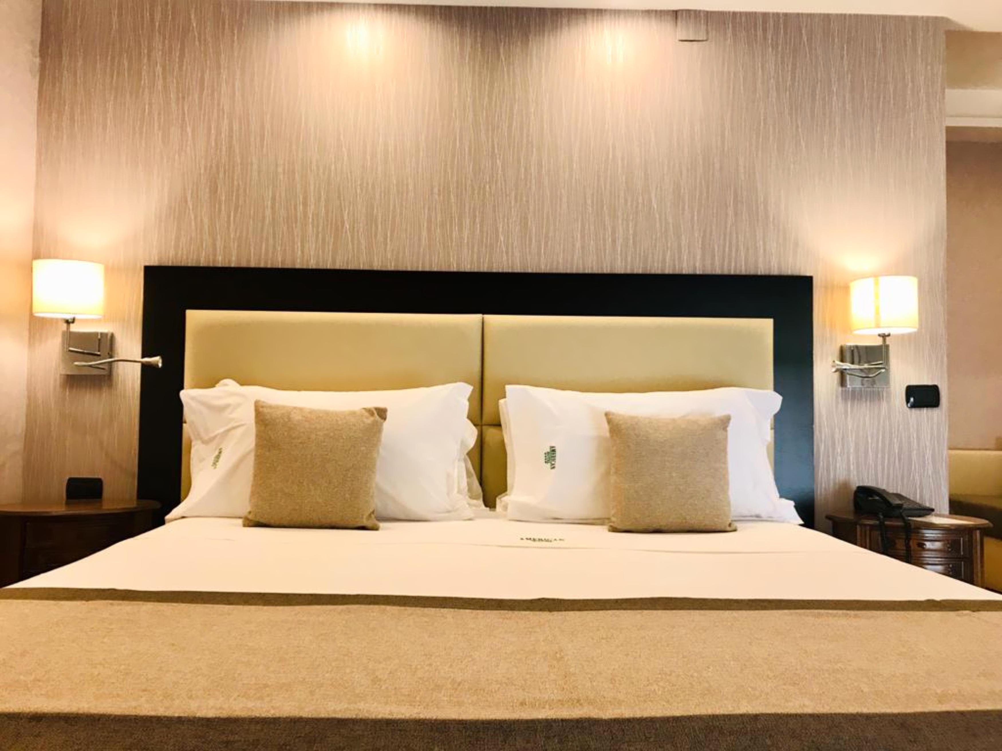American Hotel Поццуоли Экстерьер фото