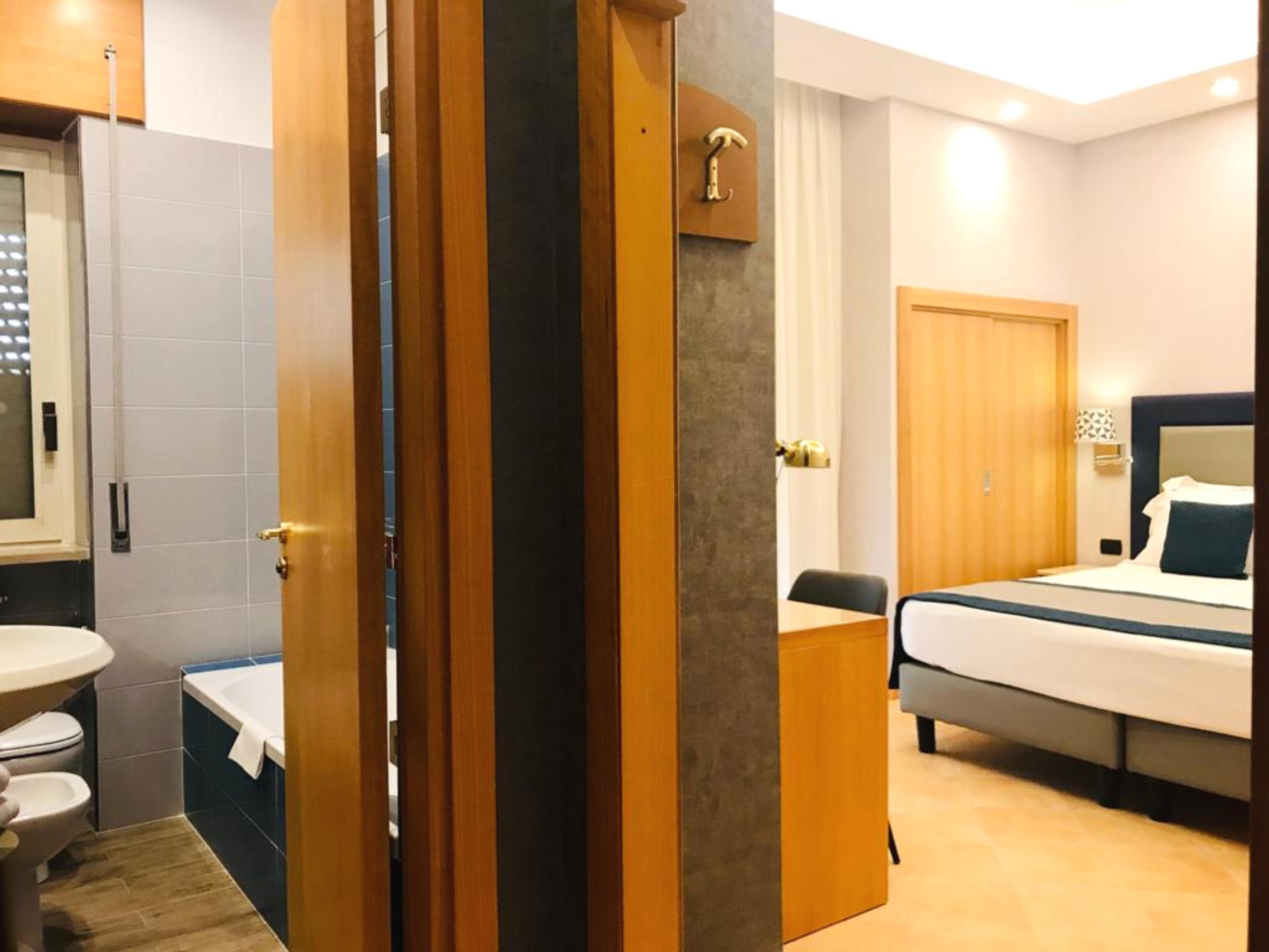 American Hotel Поццуоли Экстерьер фото